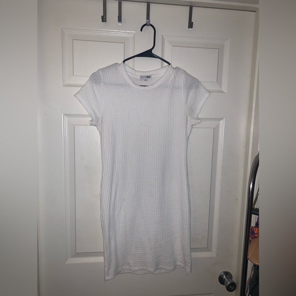 Fashion Nova White Minidress Size Large***FITS LIKE A MEDIUM***